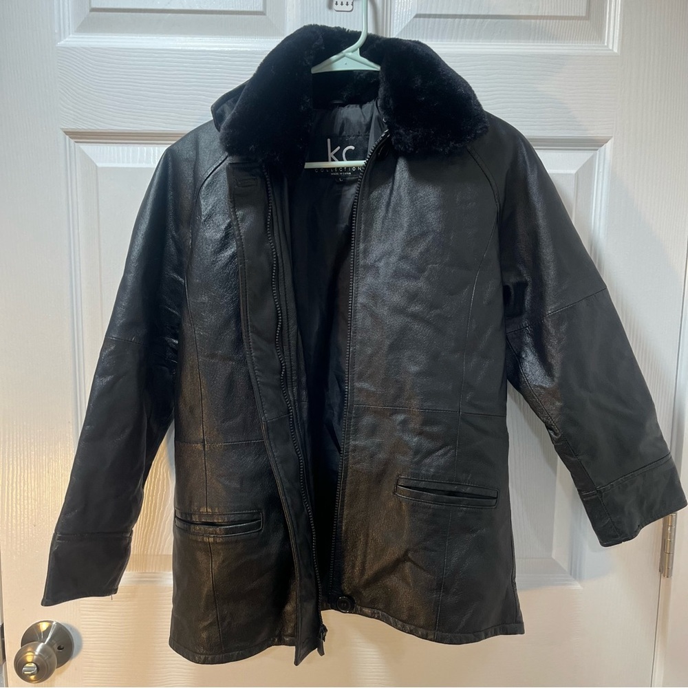 Vintage Black Leather Jacket Faux Fur Old Money Quiet Luxury Size Large Overcoat - Picture 3 of 7
